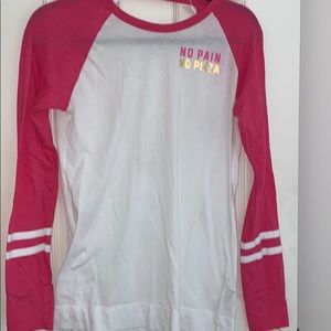 Hollister long sleeved t shirt